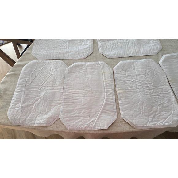 Set of 6 Christmas Poinsettia Quilted Fabric Placemats Holiday Table Decor - Picture 7 of 7